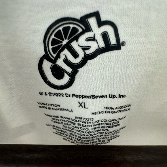 Orange Crush Cropped Graphic T-Shirt Size XL Retro Kidcore 90s Nostalgia Beachy - Picture 2 of 2